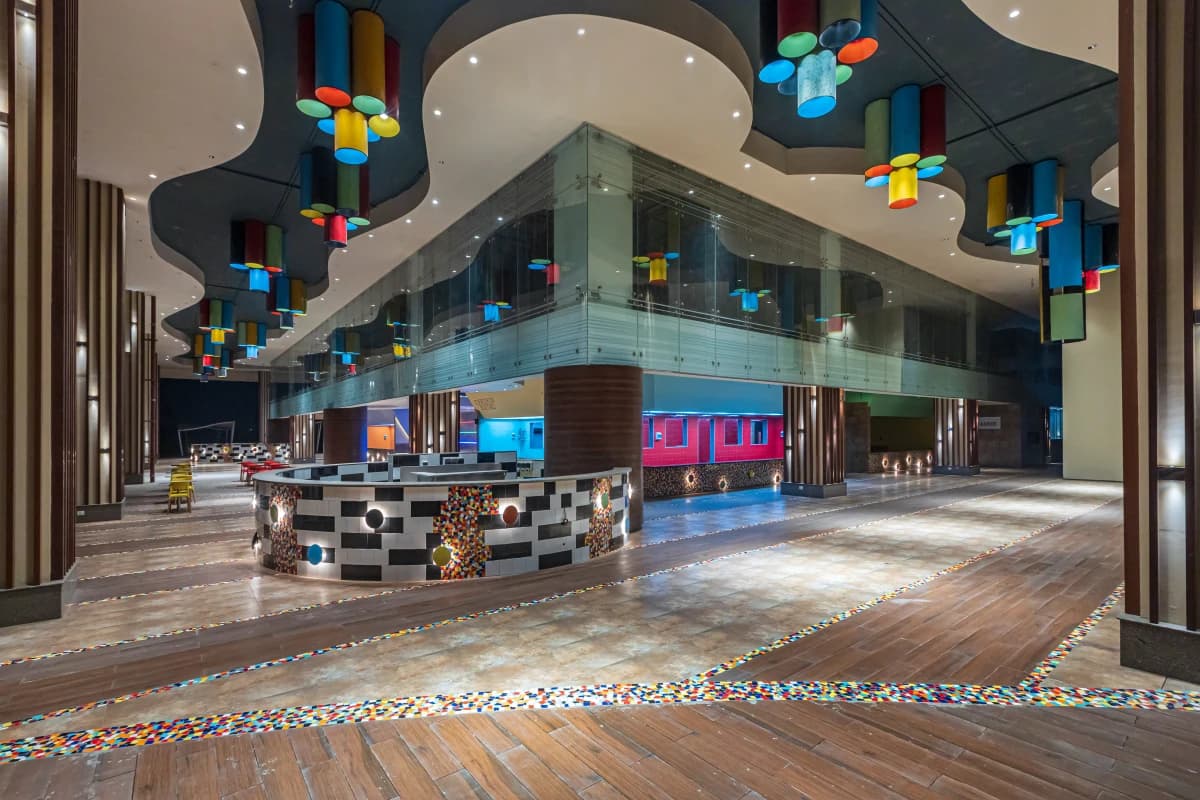 Aurum Capitaland Podium image 2