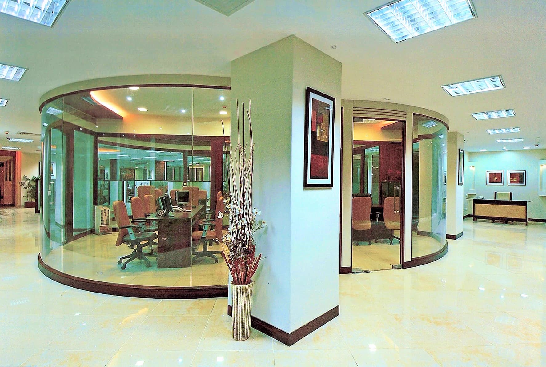 Kanade Office image 3