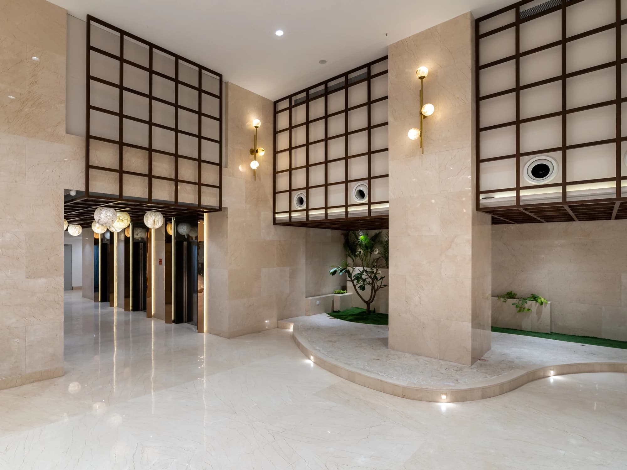 Q-Parc – Q2 Building Lobby image 4